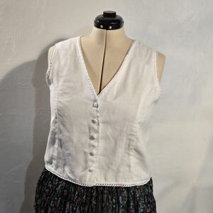 Laura Ashley White Sleeveless Blouse
